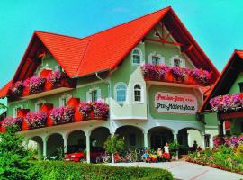 Pension Drei-Mäderl-Haus, hotel v destinaci Unterlamm