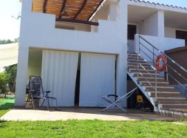 Casa Relax: Siniscola, Berchida Plajı yakınında bir otel