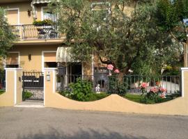 Casa Patty, holiday home in Sirmione