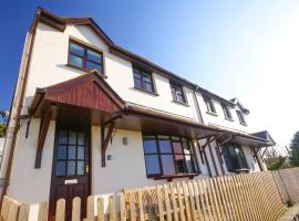 Seal Cottage: Woolacombe şehrinde bir otoparklı otel