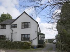 The Annexe, Higher Lydgate Farmhouse, pet-friendly hotel in Postbridge