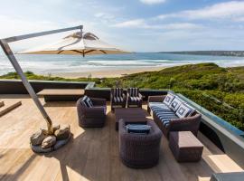 On Oyster, holiday home in Boggomsbaai