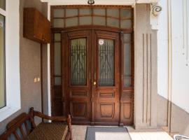 Art Studios Elsor, B&B in Burgas