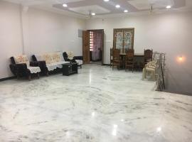 Pleasant Stay, hotel em Tiruchchirappalli