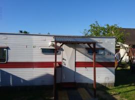 Dom Bursztynek - holender, luxusní kemp v destinaci Junoszyno