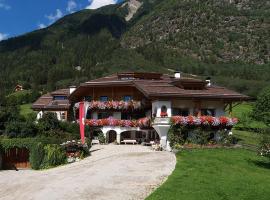 Haus Tirol, hotel a Molini di Tures