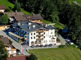Hotel Wiesenegg, hotel di Aurach bei Kitzbuhel