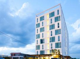 ๋ํผ์ ์์นํ ํธํ
เธญีเธี่เนเธฎเนเธเธฅ 2