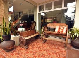 Harbour Gardens Tourist Inn, herberg in Tagbilaran-stad