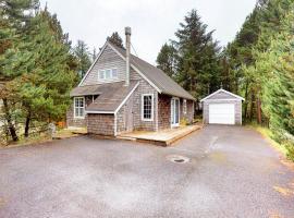 Main Deck, Villa in Pacific City