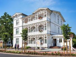 Hotel Garni Getreuer Eckart, hotel em Binz