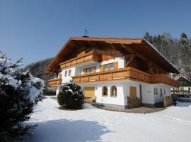 Chalet Alice by Schladmingurlaub, chal&eacute; alpino em Schladming