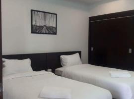 Inn Day, hotel v destinaci Sakon Nakhon