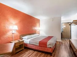 Motel 6-Naperville, IL