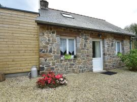 Breton stone house in Saint Gilles les Bois – domek wiejski w mieście Gommenecʼh