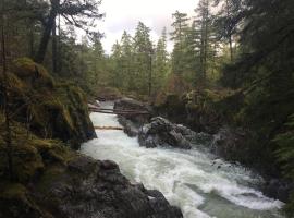 Ashling Cottage, hotel en Qualicum Beach