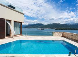 Villa Semiramis, vilă din Tivat