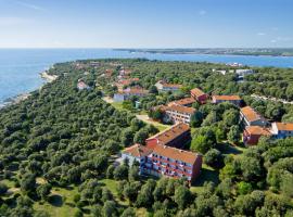 Lanterna Resort, căn hộ dịch vụ ở Poreč