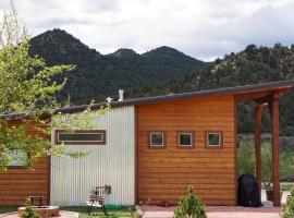 Apple Hollow Cabins, biệt thự ở Glendale