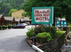 Marshall's Creek Rest Motel, hotel cerca de Gatlinburg Space Needle, Gatlinburg