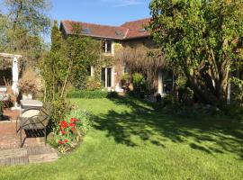 Clos de Royaucourt, hotel v destinaci Royaucourt