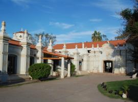 Hotel Savoia Mendoza, hotel cerca de Aeropuerto Internacional de Mendoza Gobernador Francisco Gabrielli (El Plumerillo) - MDZ, Guaymallén