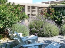 Red Tractor Farm, hotel v destinaci Korissia