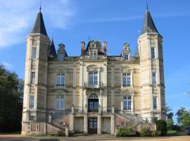 Chateau De La Moriniere, отель типа «постель и завтрак» в городе Beaupréau
