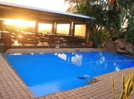 Cheese Farm & Lodge