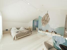 Boutique Hotel Imperialart，位于梅拉诺的酒店