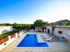 Apartment Josip