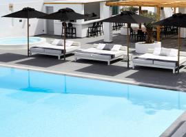 Kalisti Hotel & Suites, hotell i Fira