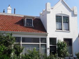 B&B Little Beach House, hotel en Zandvoort