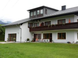 Ferienwohnungen Matzner, hotel perto de Abadia Beneditina de Admont, Admont