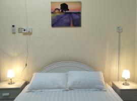 SUFIZA Residence: Kangar şehrinde bir otel