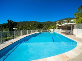 Airlie Summit Apartments