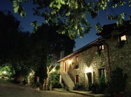 Carretiello, hotel con estacionamiento en Roccadaspide