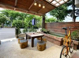 Jinge Guest House 集集金格民宿電動車充電站