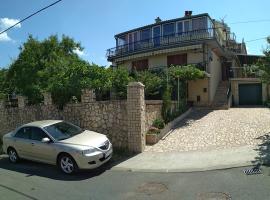 Guest House Julia, guest house in Senj