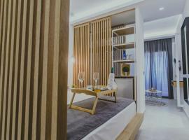 Hotel Papagalos, hotel in Neos Marmaras