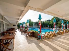 Club de Vacanta Mediterraneo, five-star hotel in Neptun