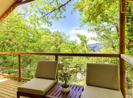 Cabanes Lodges Le Servière