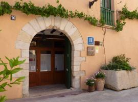 Cal Maginet, hotel v destinaci Vilavert