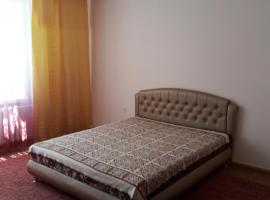 Апартаменты в центре, hotel de playa en Cherkasy