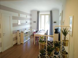I Reali Bed & Breakfast, hotel near Cathedral of Turin, Turin