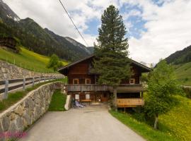 Ferienhaus Unterbrunnhaus, hotel di Finkenberg