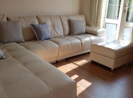 Coast house, Norfolk road,Littlehampton, Free parking driveway, hotel i Littlehampton