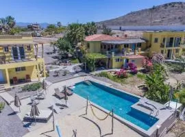 Casa Flores Casitas