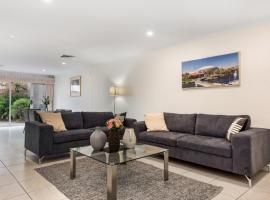 Adelaide Style Accommodation-Close to City-North Adelaide-3 Bdrm-free Parking, 4-star hotel in Adelaide