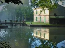 La Bonne Planque - Maison éclusière de la Domergue Canal du Midi